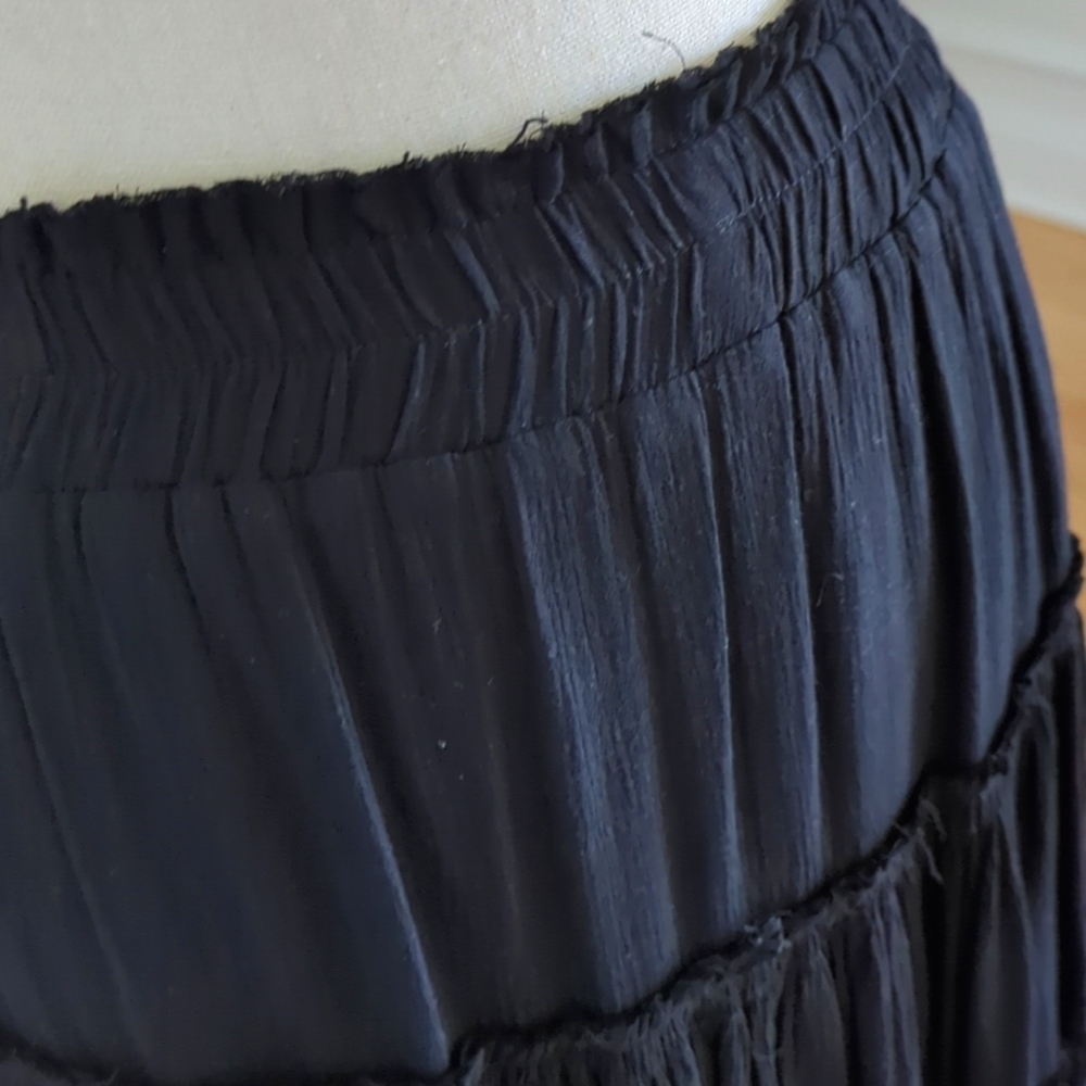 NWT Juniper Blu Black Tiered Ruffle Mini Skirt - Size S - Picture 8 of 11